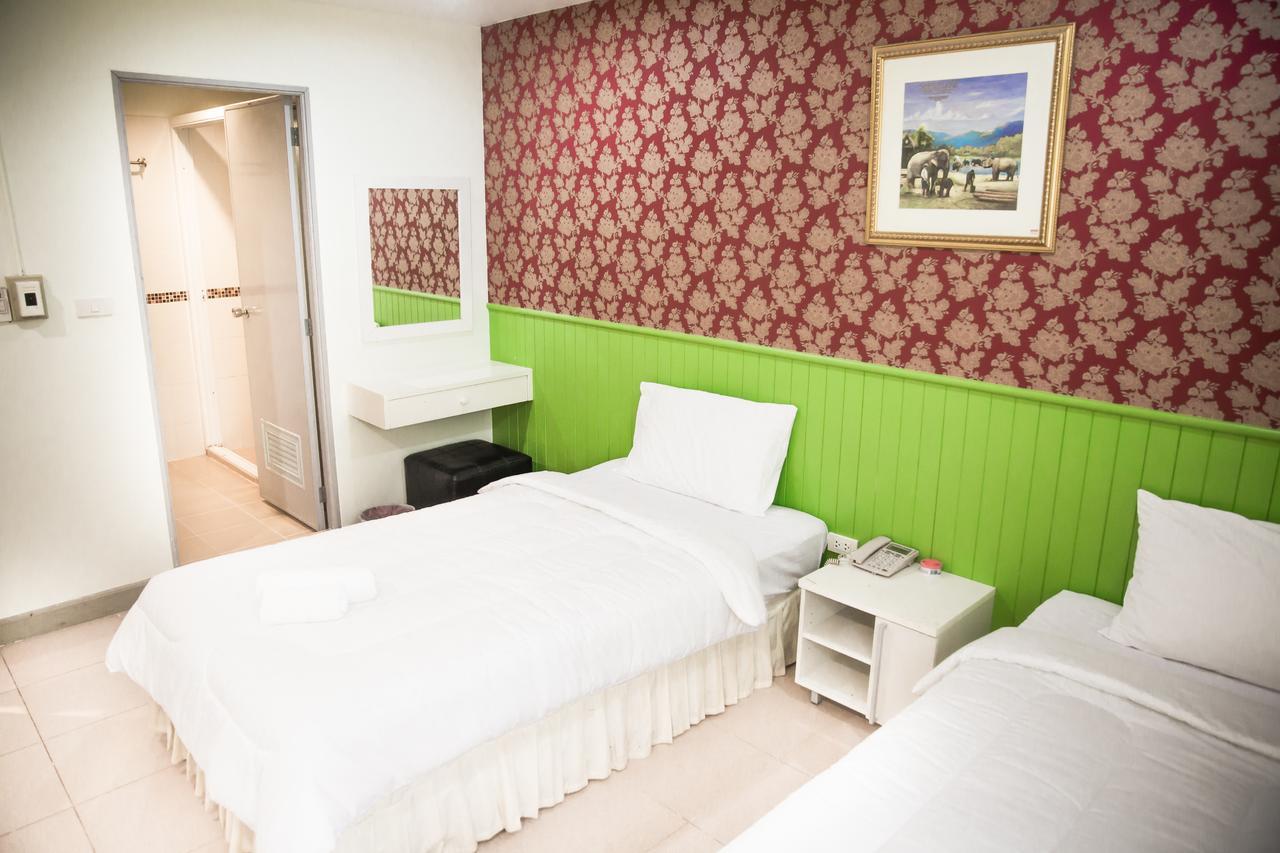 Nine Inn @ Town Phuket المظهر الخارجي الصورة